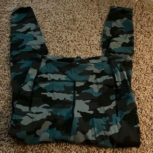 Camo Lululemon leggings